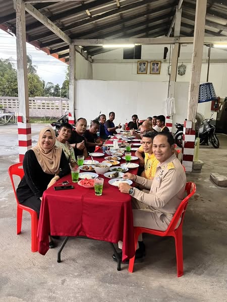 เยี่ยมเยียนเจ้าหน้าที่ดับเพลิงและร่วมละศิลอดในเดือนรอมฎอน