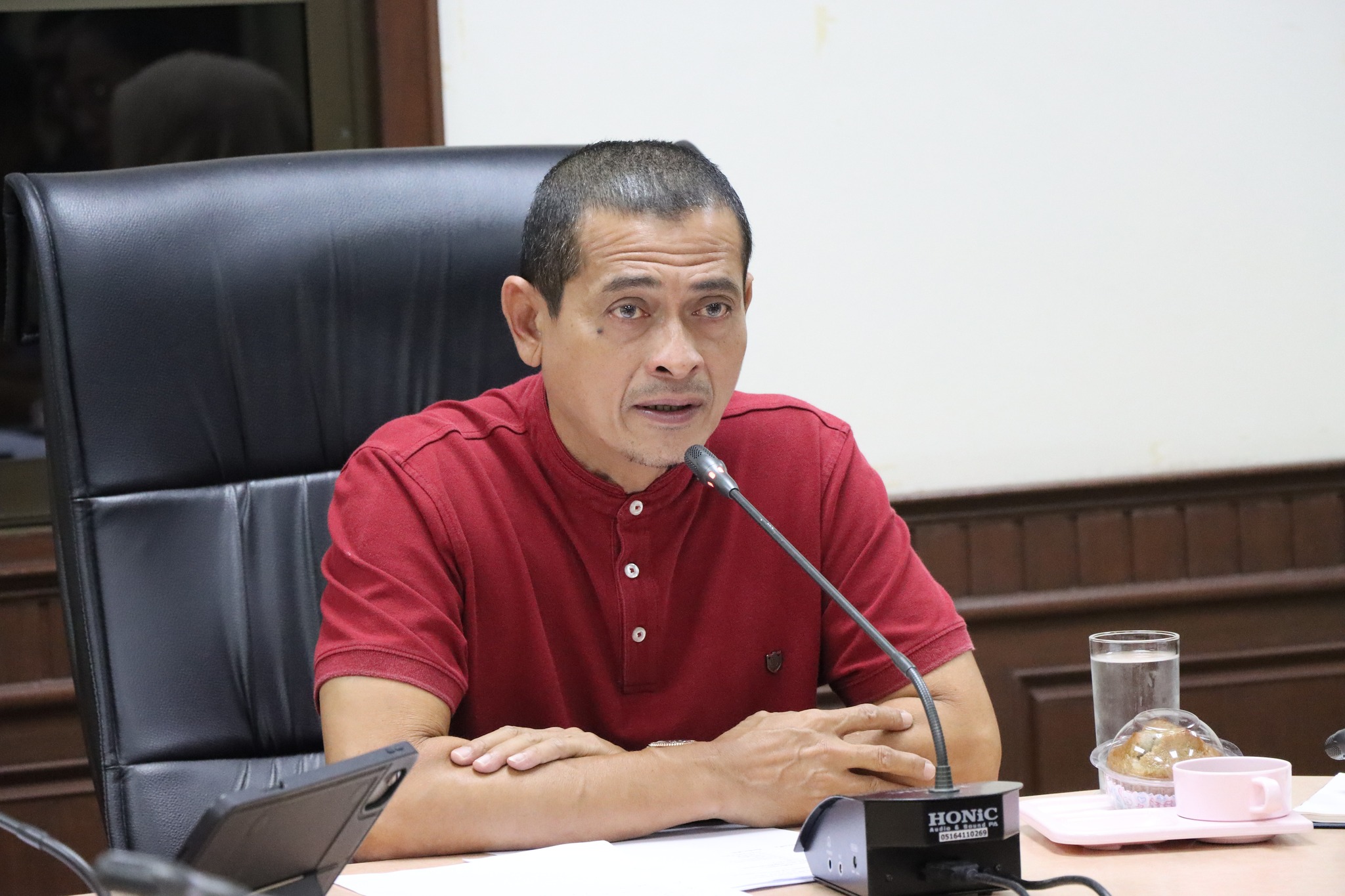 ประชุมประจำเดือนตุลาคม พ.ศ.2568 พร้อมทั้งได้มอบนโยบายการปฏิบัติงานให้หัวหน้าส่วนราชการและเจ้าหน้าที่ที่เกี่ยวข้องในการปฏิบัติงาน